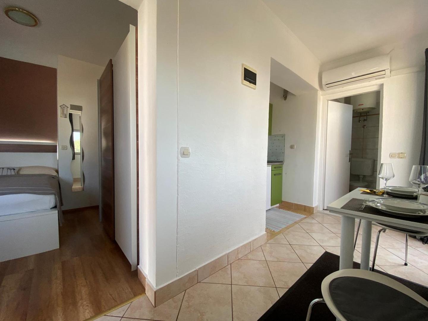 Charming Apartments Dodo Krk Town Exterior photo
