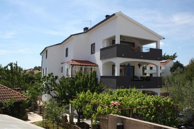 Charming Apartments Dodo Krk Town Exterior photo